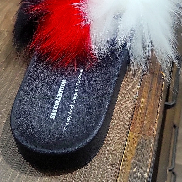 Slippers - Picture 3 of 3